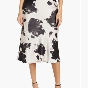 Renee C. Black and Cream Midi Skirt